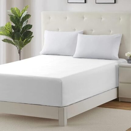 Prime Linens Extra Deep 30Cm Plain Fitted Sheet, Elastic Pocket Breathable Soft Polyester Cotton Bed sheet Machine Washable Fade Resistant (White, Double)